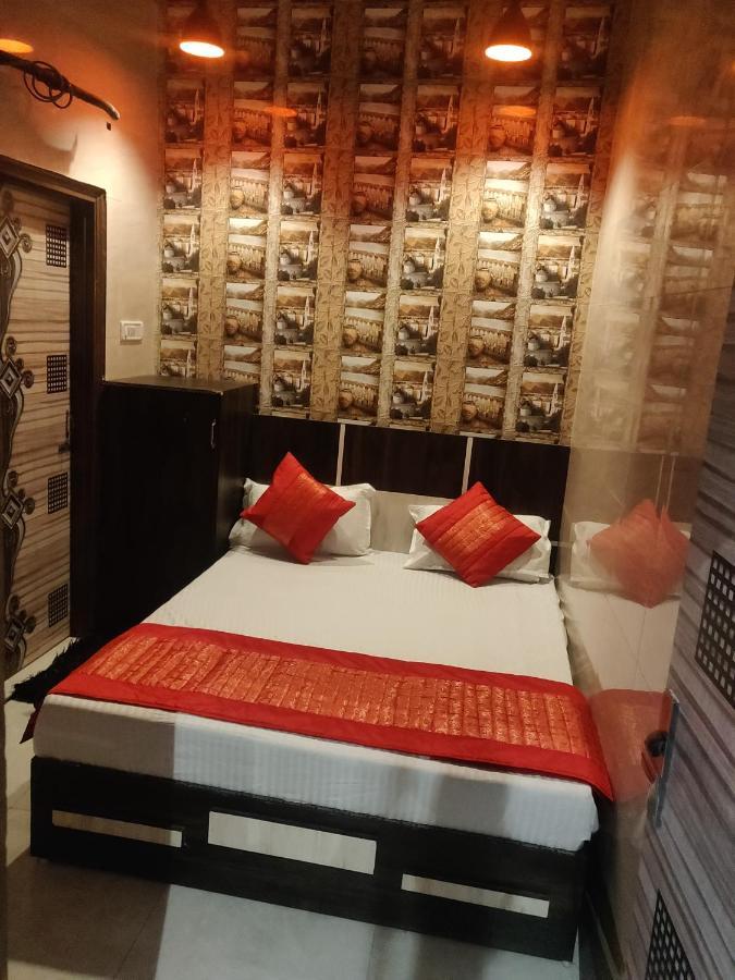 Hotel Punjabi Niwas Amritsar Exterior foto